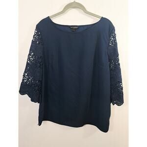 Banana Republic Women's Navy Blue Crochet Sleeve Structured Blouse In Size Large